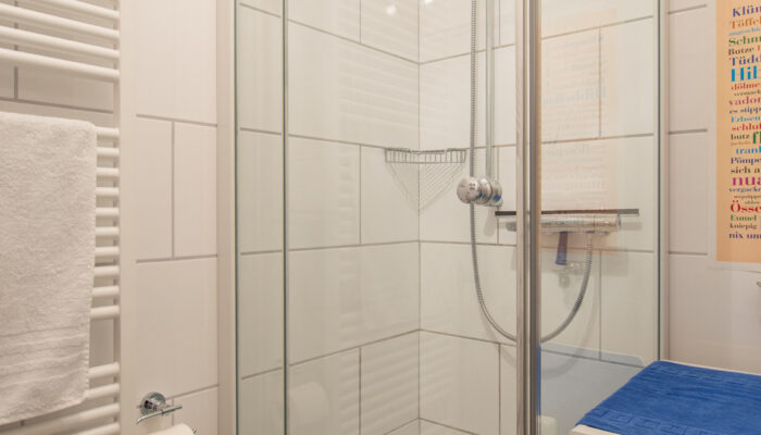 11122 Dusche