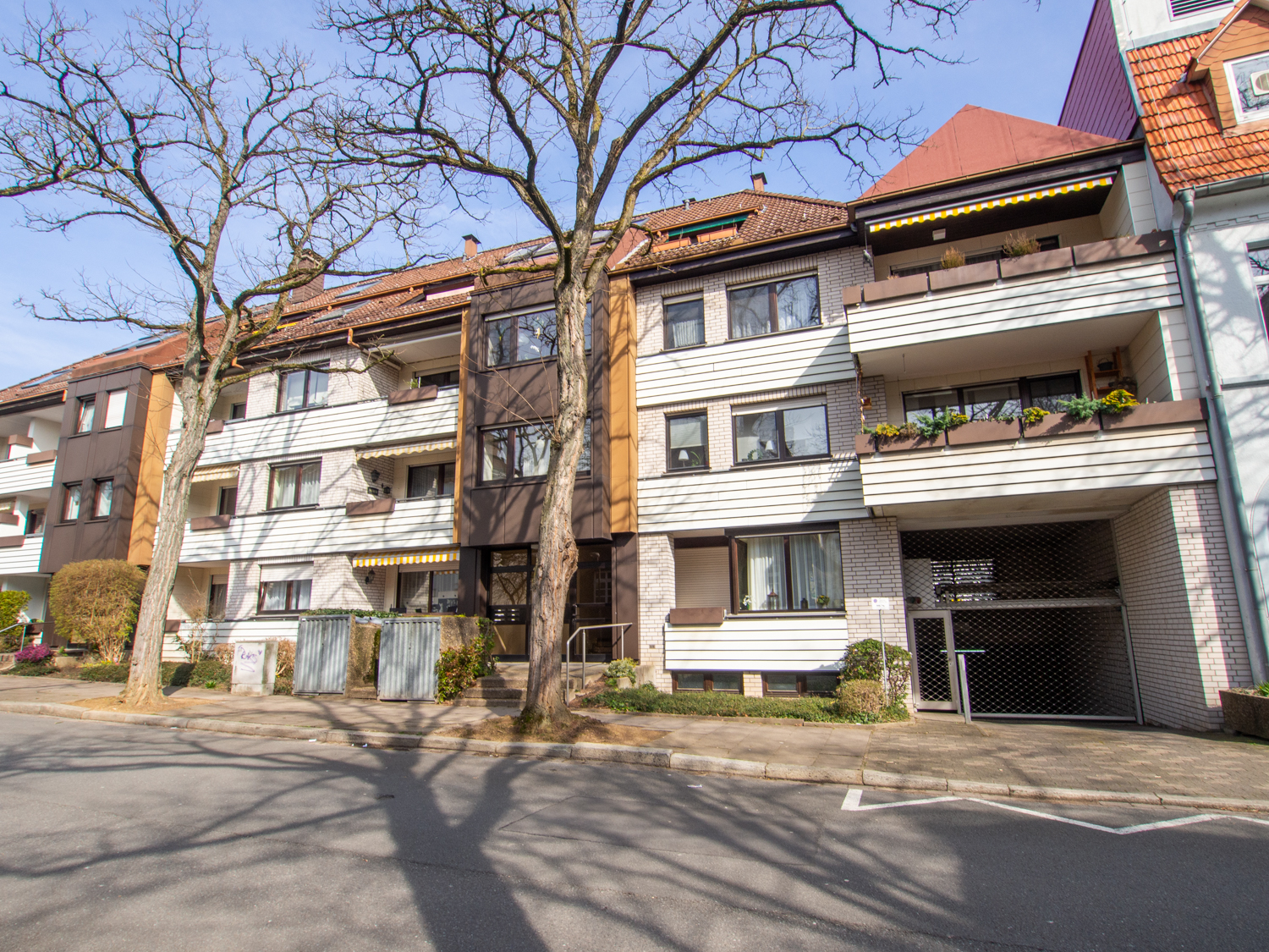 Sehr gemütliche und top geschnittene Maisonette-Wohnung im Marta-Viertel inkl. 2 TG-Stellp.