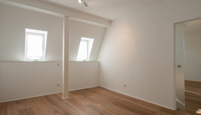 20991 Ankleidezimmer (1)