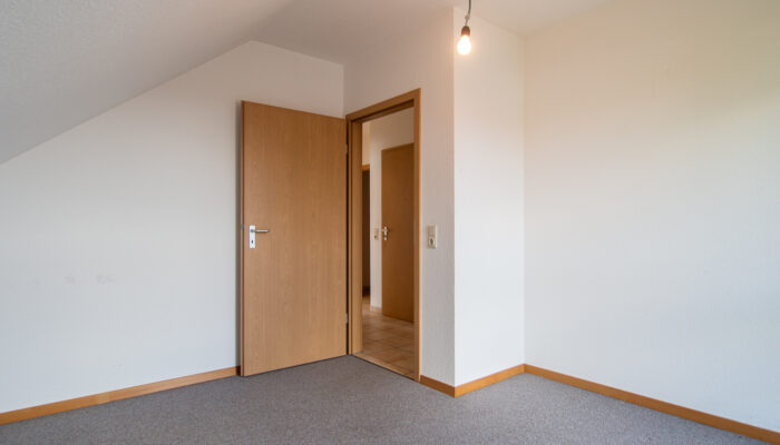 11125 Schlafzimmer OG 2
