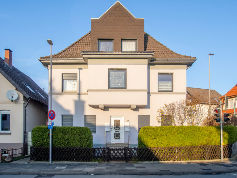 11147 Vorderansicht (4)